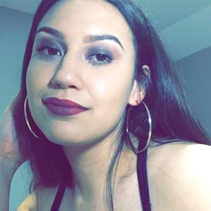 Meet your Posher, Cecilia